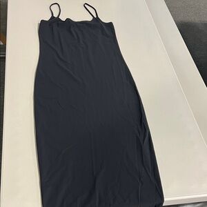 Sarah Pacini Sleek Black Midi Dress